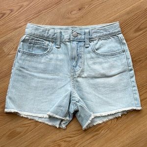 NWOT Girls Old Navy Light Wash Jean Shorts